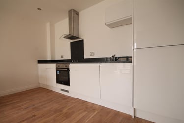 2 bed flat, Falconars House, Newcastle Upon Tyne, Newcastle, NE15AR - Image 1